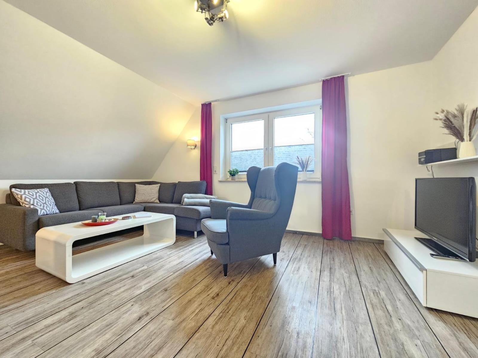 Mienhus Apartments Ferienwohnung Famke Norden Esterno foto